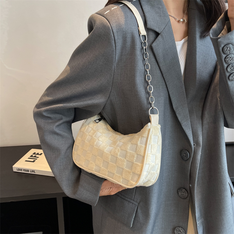 Women's Canvas Plaid Fashion Pillow Shape Zipper Shoulder Bag display picture 1