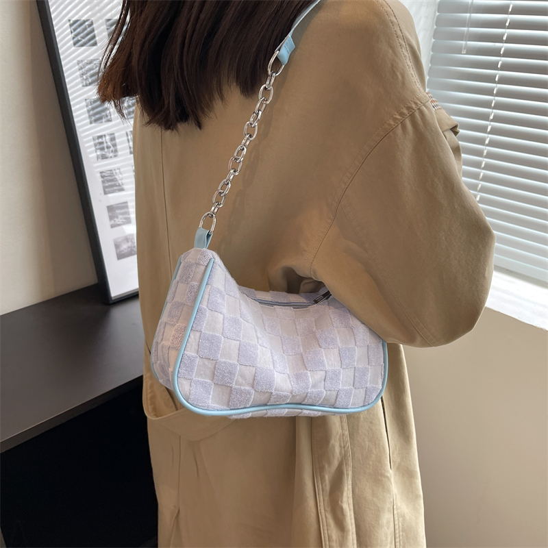 Women's Canvas Plaid Fashion Pillow Shape Zipper Shoulder Bag display picture 3