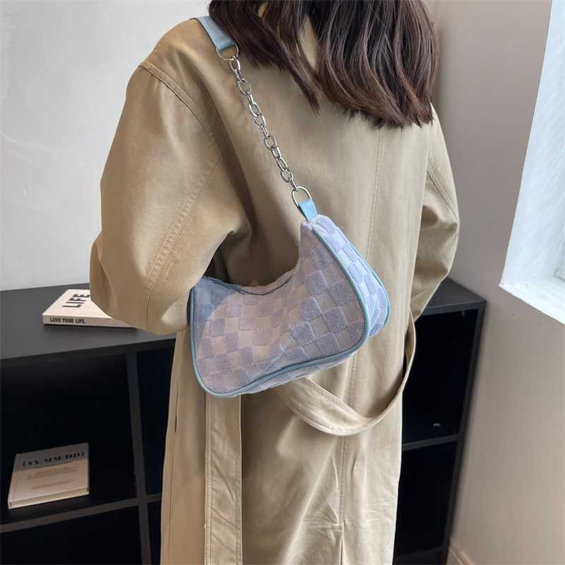 Women's Canvas Plaid Fashion Pillow Shape Zipper Shoulder Bag display picture 4
