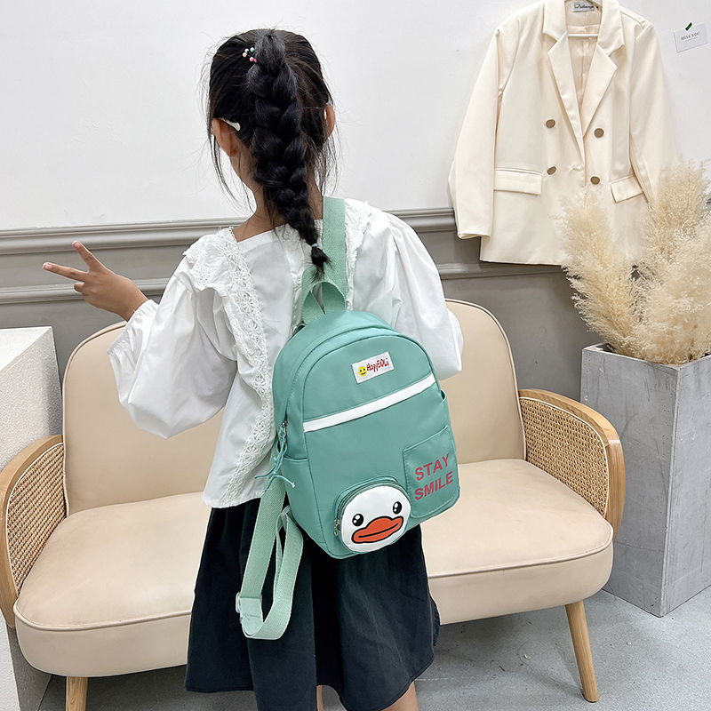 Girl's Medium All Seasons Canvas Cartoon Cute Square Zipper Fashion Backpack display picture 3