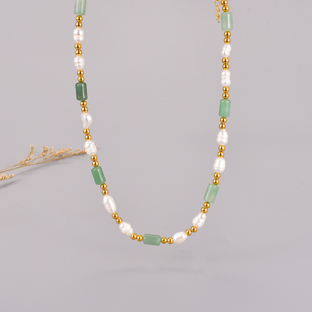 Einfacher Stil Farbblock Juwel Titan Stahl Halskette Patchwork Überzug Perle Edelstahl Halsketten display picture 6