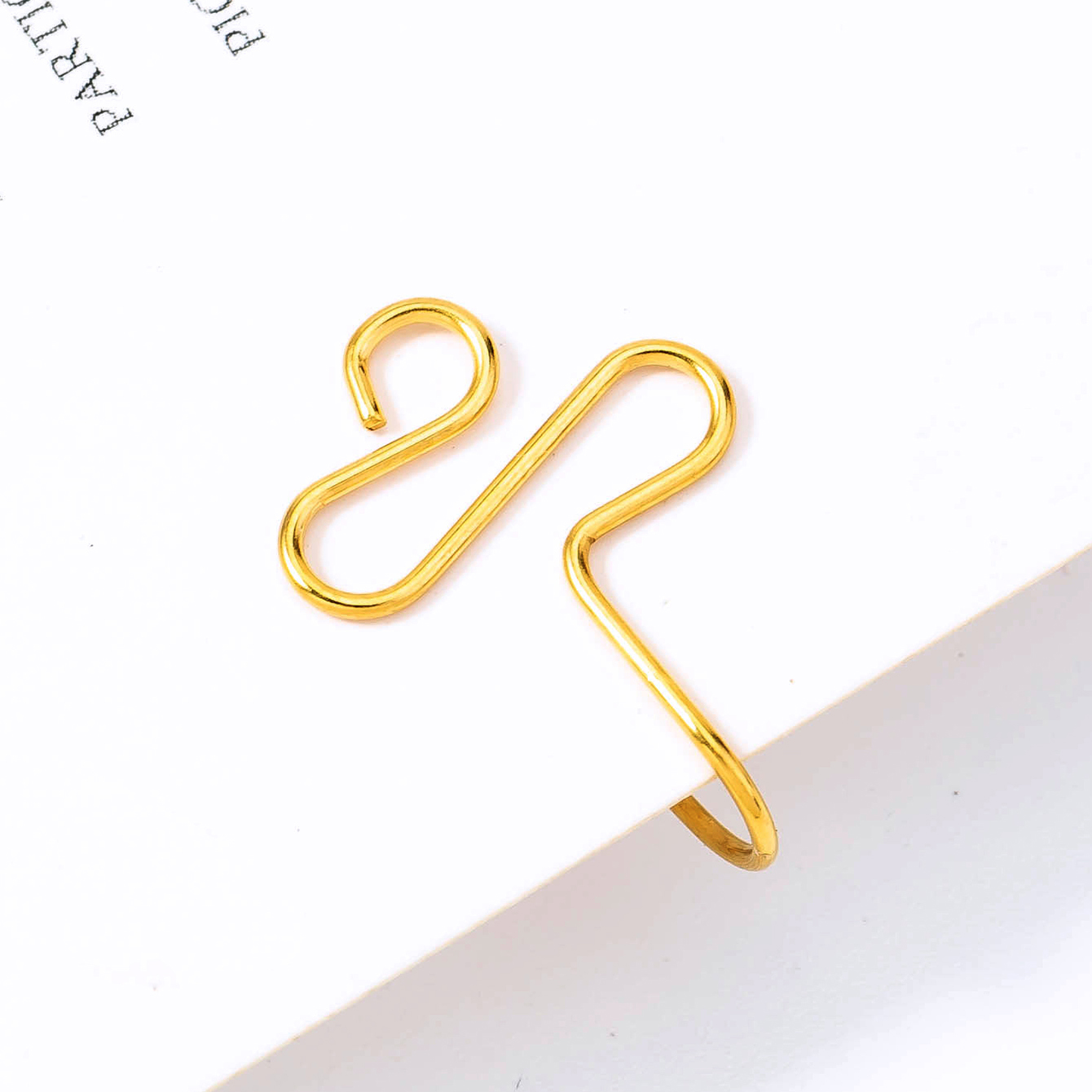 Simple Style Geometric Stainless Steel Plating Zircon Nose Ring 1 Piece display picture 7