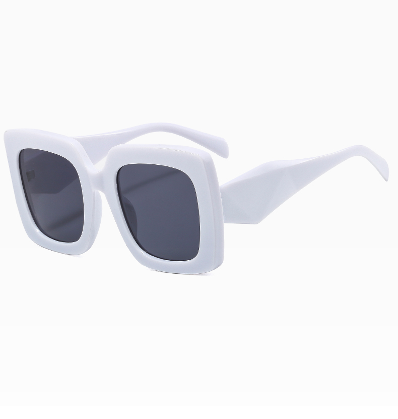 Fashion Solid Color Pc Uv400 Resin Square Full Frame Women's Sunglasses display picture 2
