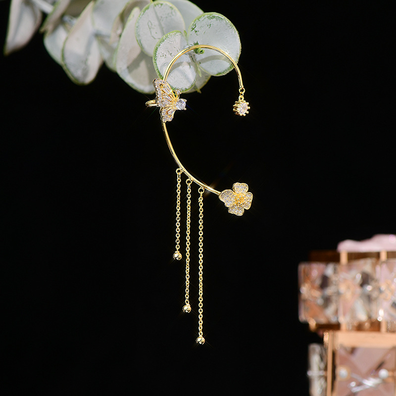 Moda Flor Mariposa Aleación Embutido Diamantes De Imitación Mujeres Pinzas Para Las Orejas 1 Pieza display picture 10