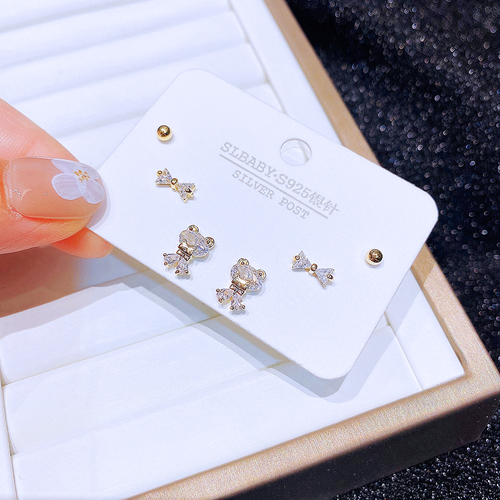 Simple Style Bear Copper Ear Studs Bowknot Zircon Copper Earrings 6 Pieces display picture 4