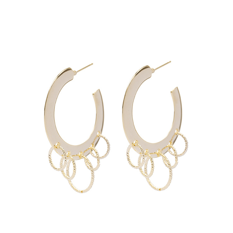 Fashion C Shape Metal Hoop Earrings display picture 1