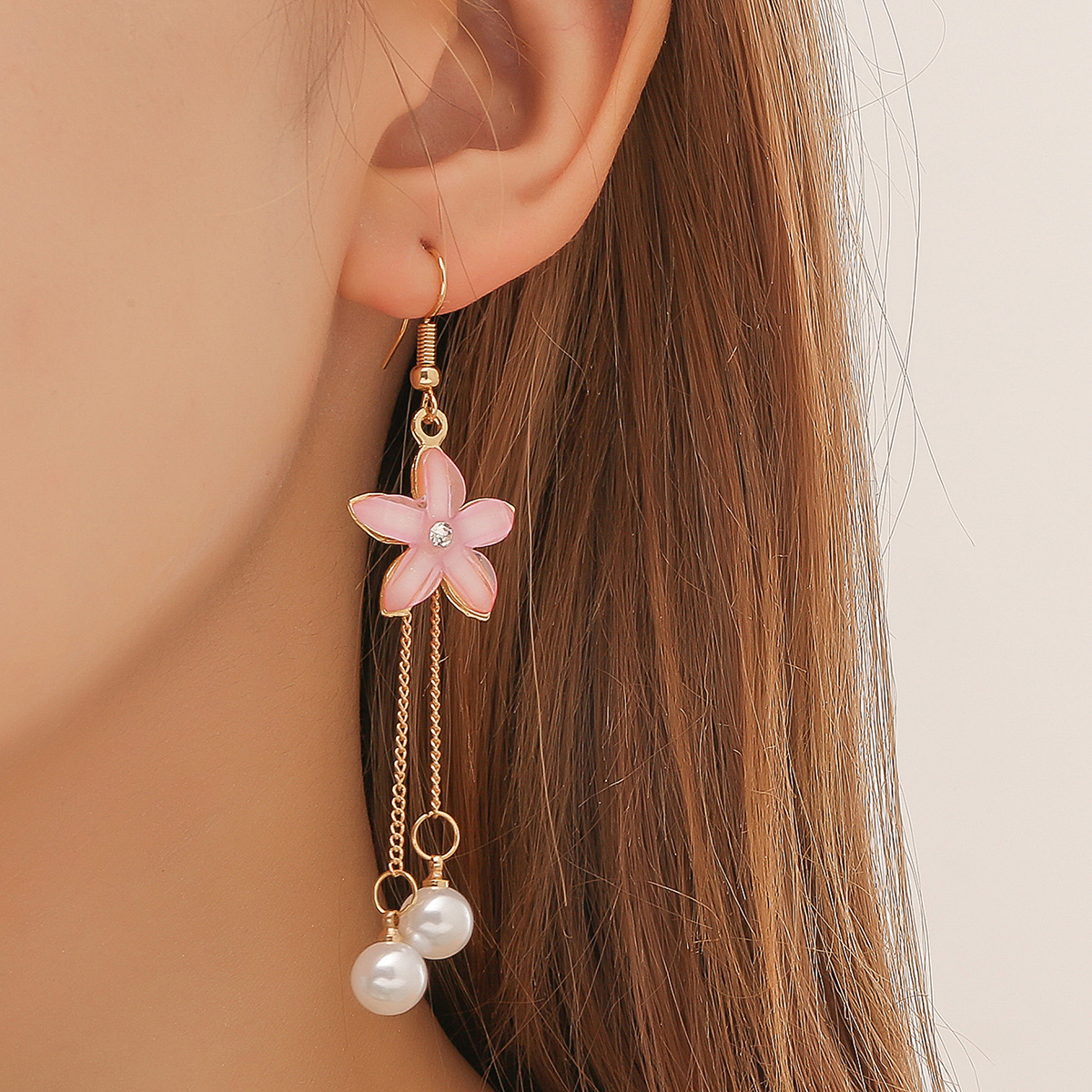 Simple Style Flower Alloy Tassel Artificial Pearls Women's Drop Earrings 1 Pair display picture 2
