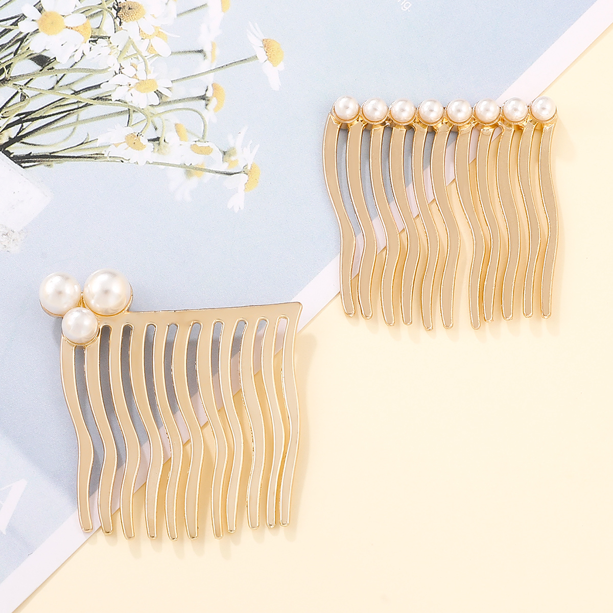 Fashion Geometric Alloy Inlay Artificial Pearls Hair Clip 2 Pieces display picture 3