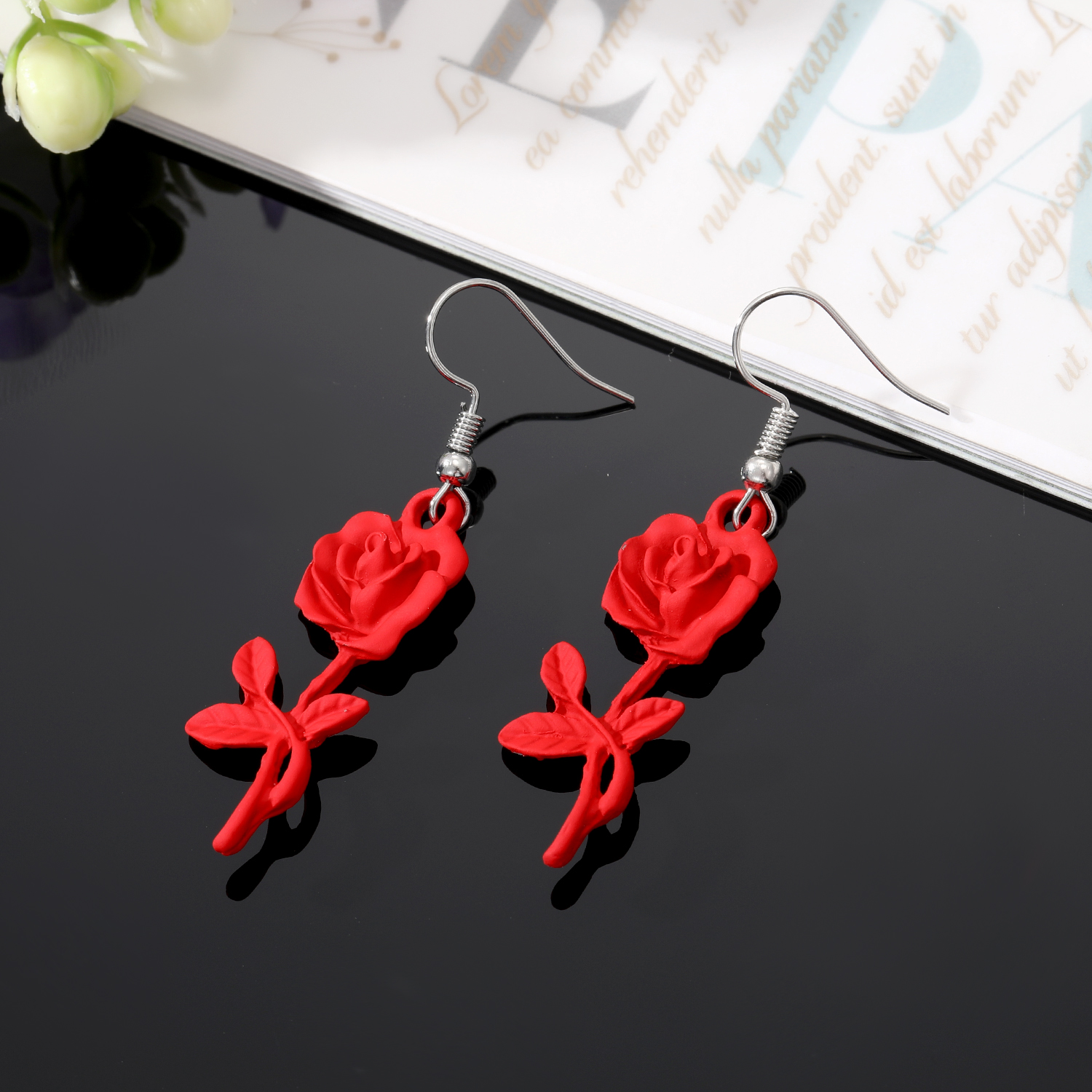 Retro Rose Alloy Stoving Varnish Alloy Women's Earrings Necklace 1 Pair display picture 3