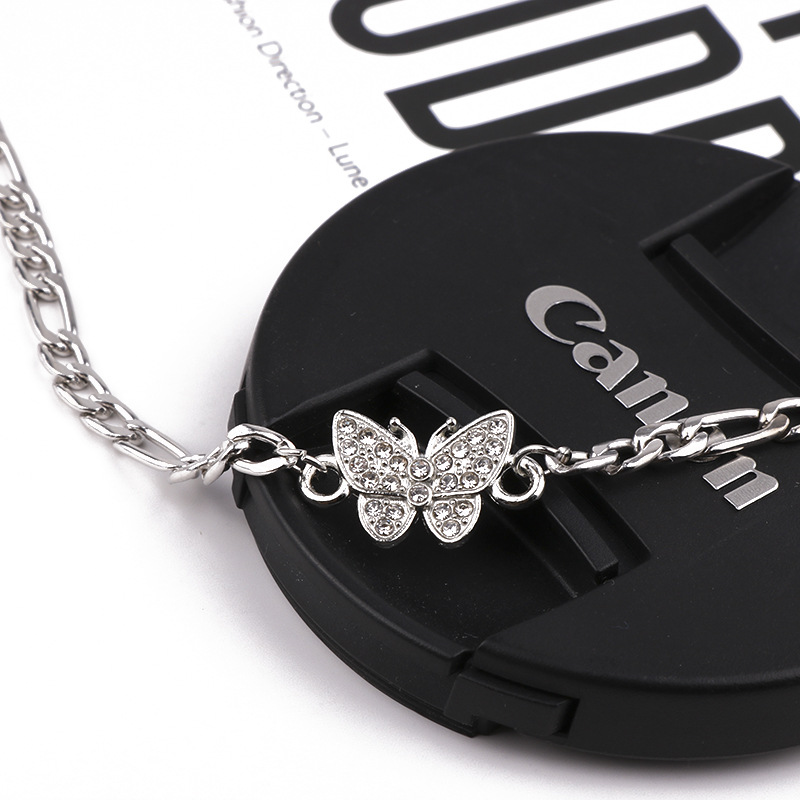 Fashion Butterfly Alloy Inlay Rhinestones Women's Necklace display picture 2