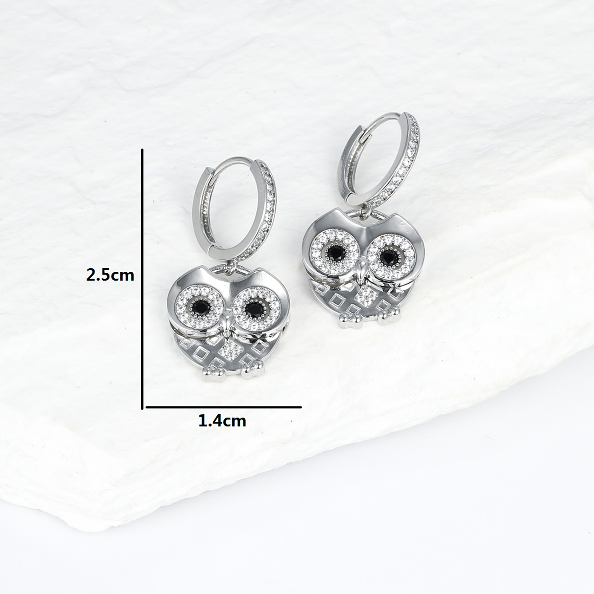 Fashion Owl Copper Gold Plated Zircon Drop Earrings 1 Pair display picture 5