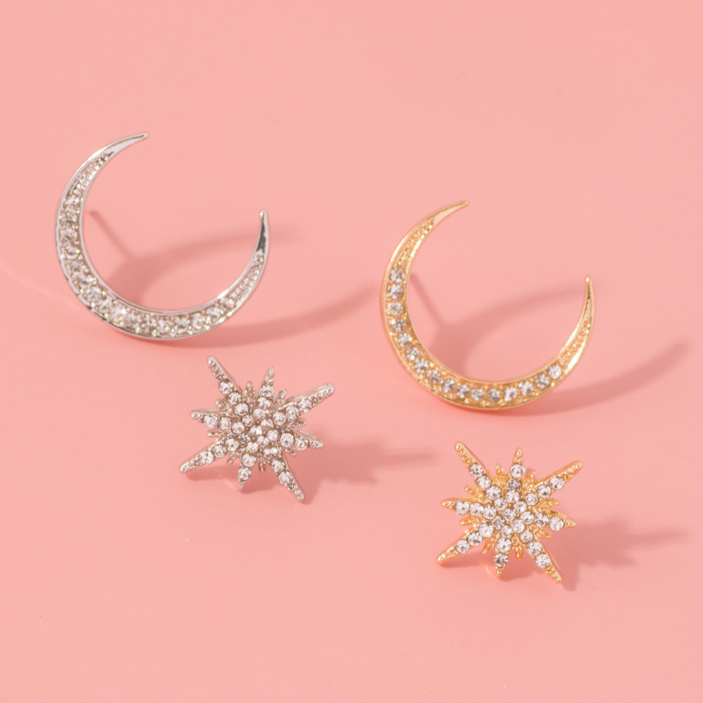Bijoux En Gros Style Simple Star Lune Alliage Zircon Incruster Boucles D'oreilles display picture 2