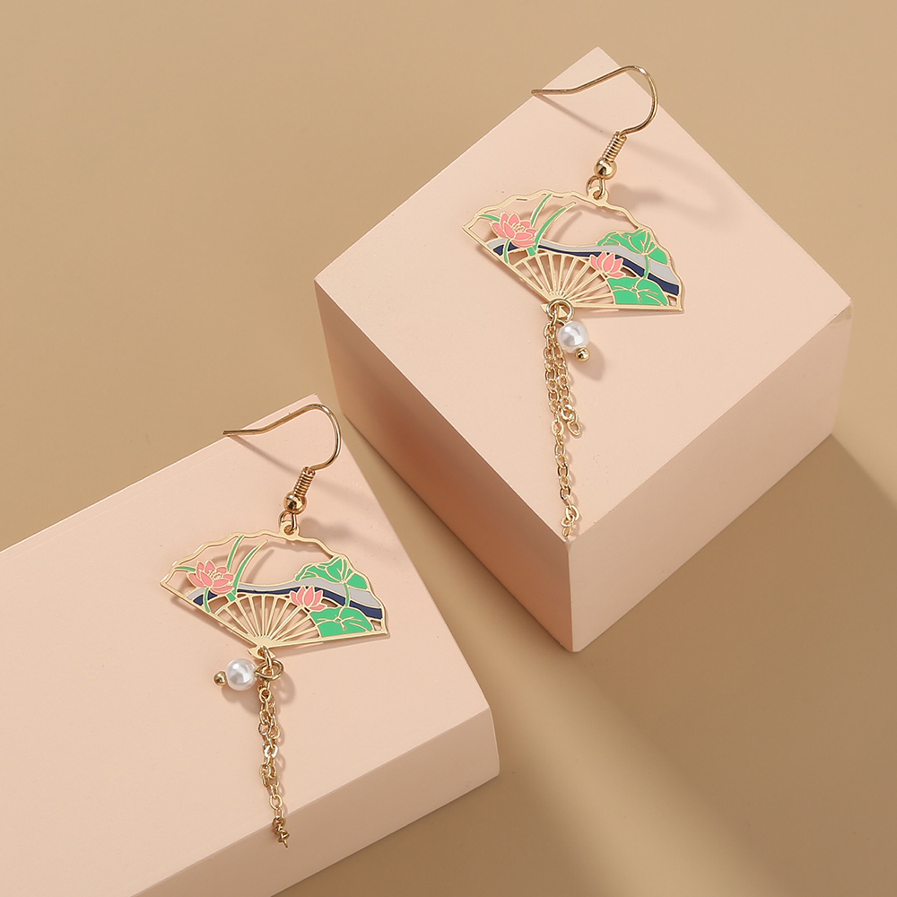 Retro Tower Sector Ferroalloy Copper Plating Artificial Pearls Zircon Women's Drop Earrings 1 Pair display picture 18