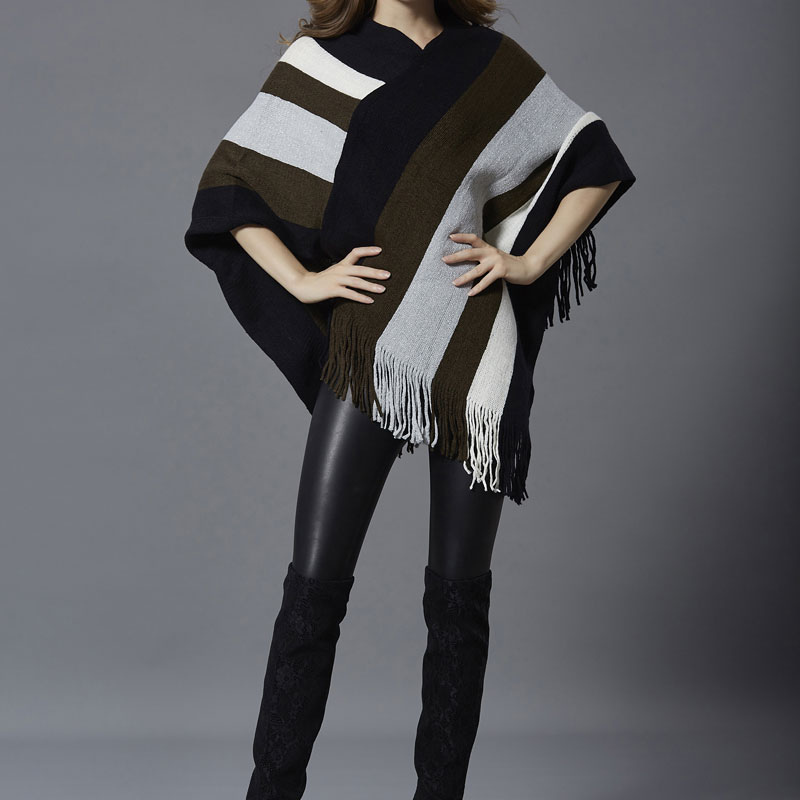 Fashion Color Block Knit Long Sleeve Tassel Shawl display picture 2