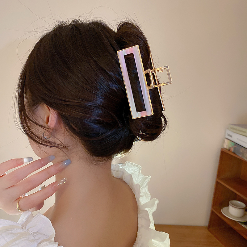 Simple Style Gradient Color Copper Hollow Out Acrylic Hair Clip 1 Piece display picture 2