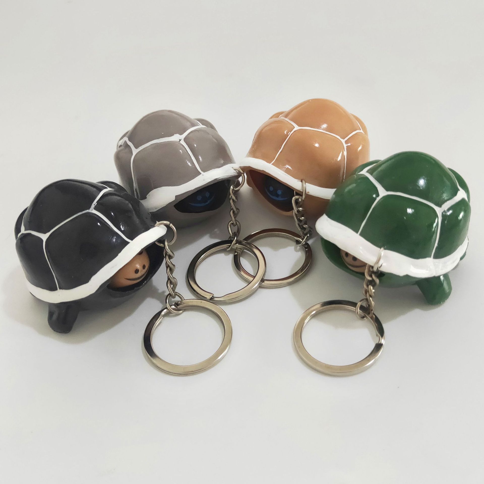 Exaggerated Funny Tortoise Plastic Keychain display picture 4