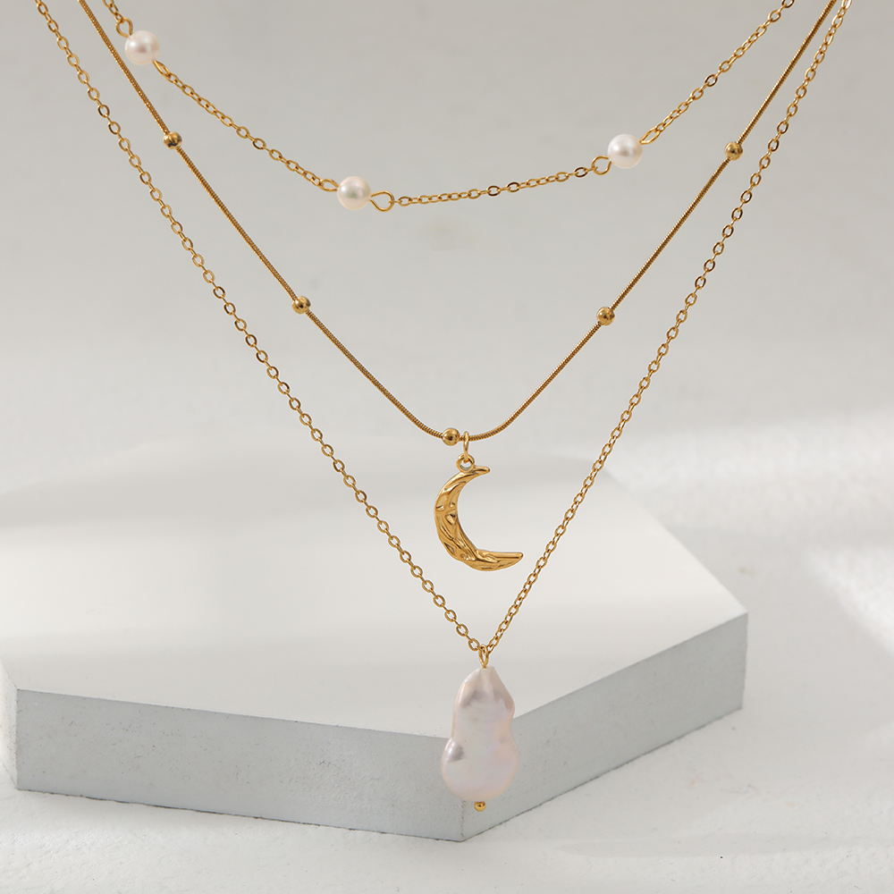 Fashion Moon Stainless Steel Layered Necklaces Pearl Stainless Steel Necklaces 1 Piece display picture 3