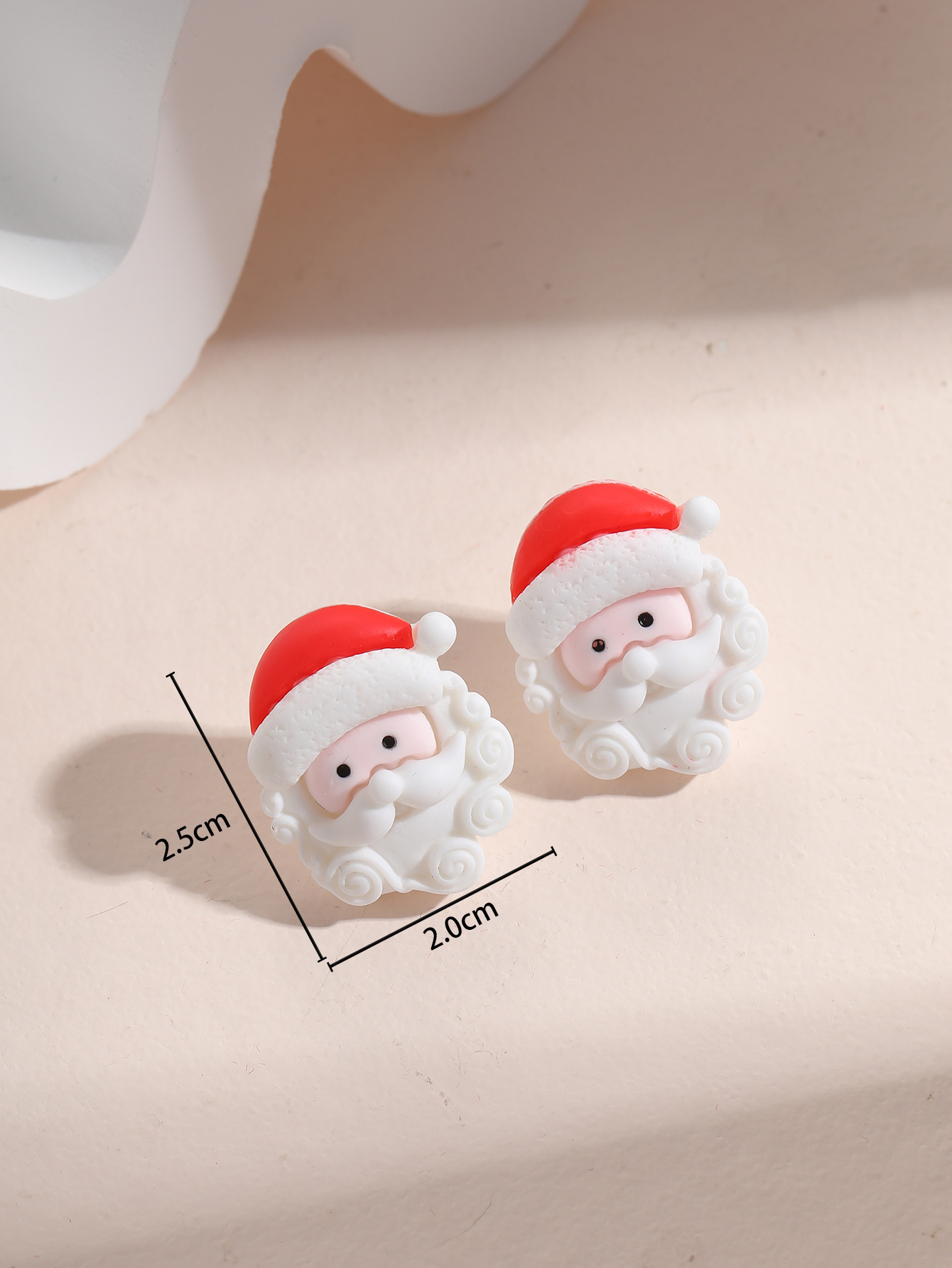 جذاب بابا نويل الراتنجات الاصطناعية امرأة ترصيع الأذن 1 زوج display picture 1