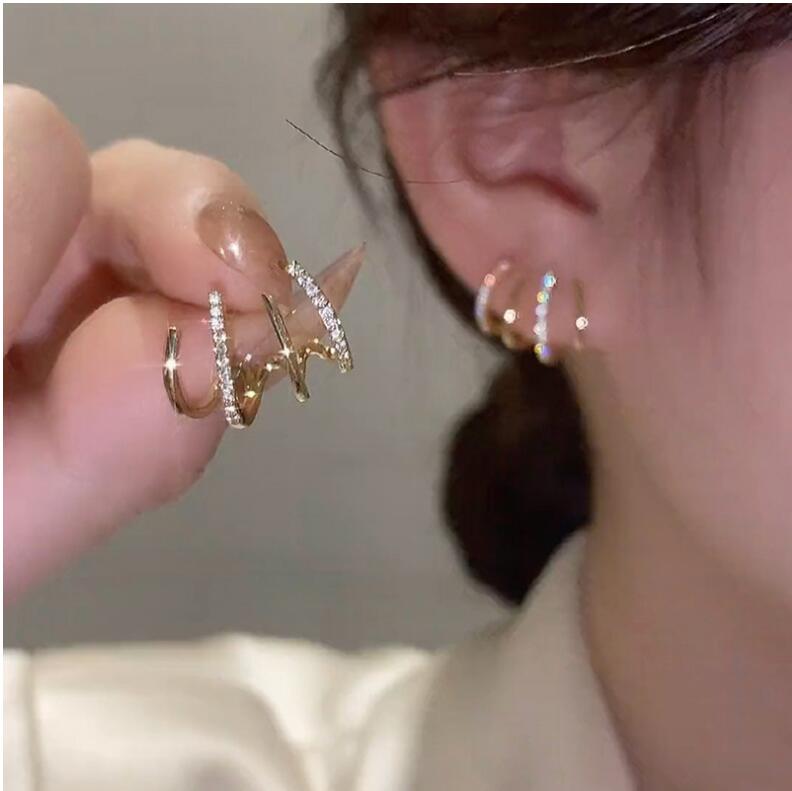 Fashion Geometric Alloy Inlay Artificial Rhinestones Women's Ear Studs 1 Pair display picture 17