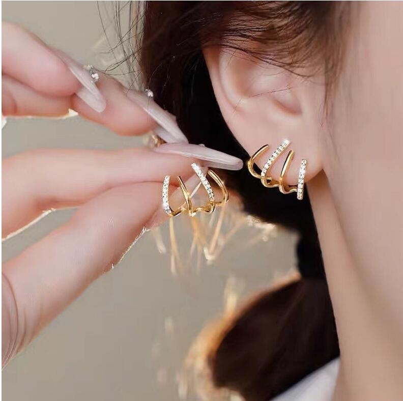 Fashion Geometric Alloy Inlay Artificial Rhinestones Women's Ear Studs 1 Pair display picture 10