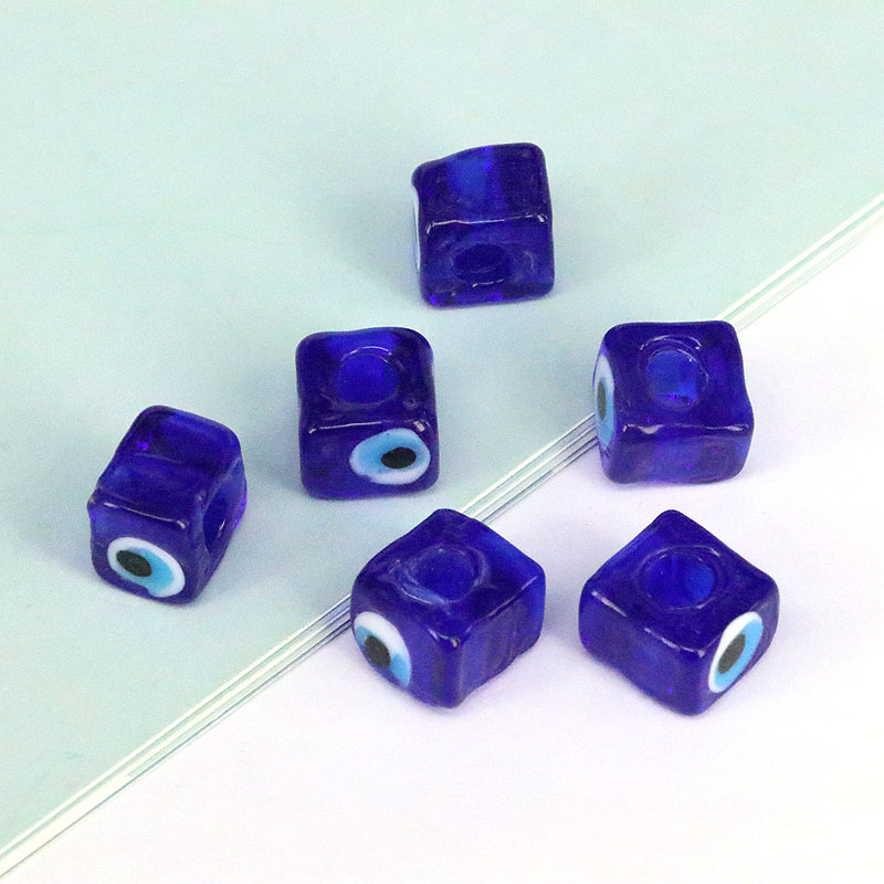 1 Piece 10 * 8mm Glass Square Eye Beads display picture 9
