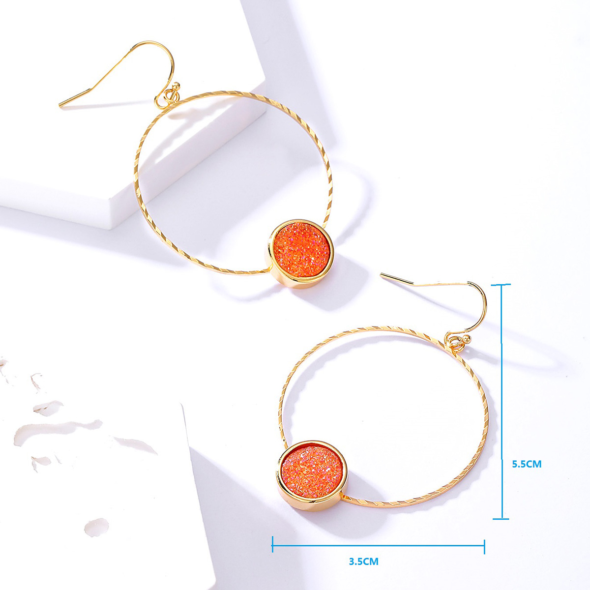 Fashion Round Copper Gold Plated Dangling Earrings 1 Pair display picture 2