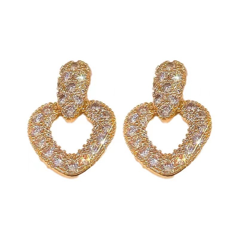 Basic Heart Shape Alloy Hollow Out Rhinestones Women's Drop Earrings 1 Pair display picture 1
