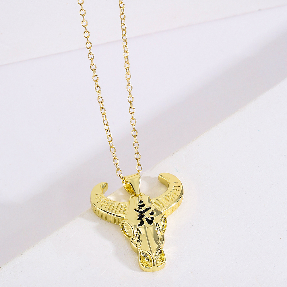 Fashion Animal Cattle Copper Gold Plated Zircon Pendant Necklace display picture 2
