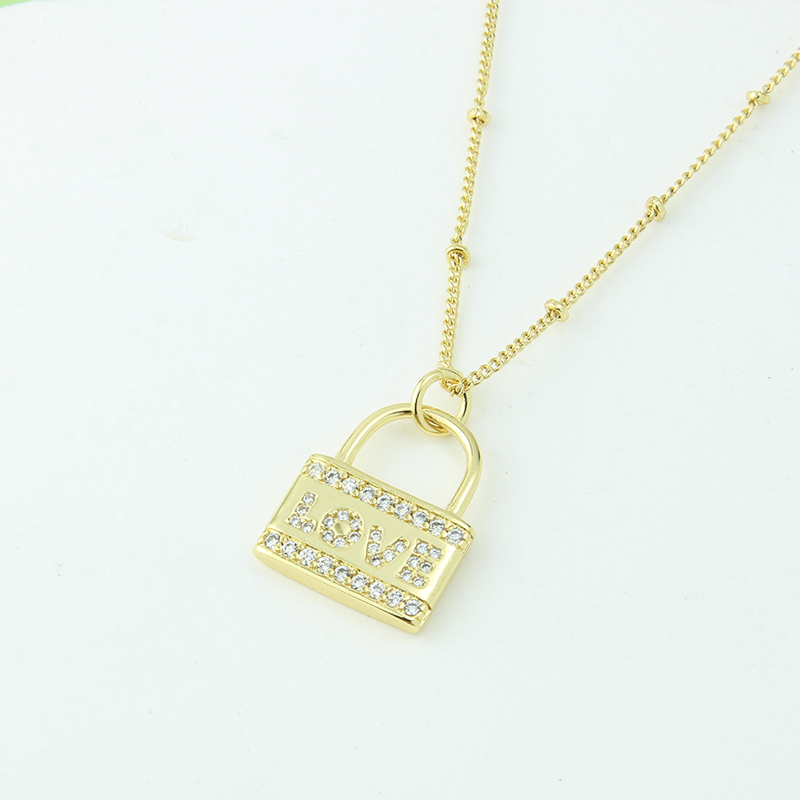 Fashion Letter Lock Copper Inlay Zircon Pendant Necklace 1 Piece display picture 3