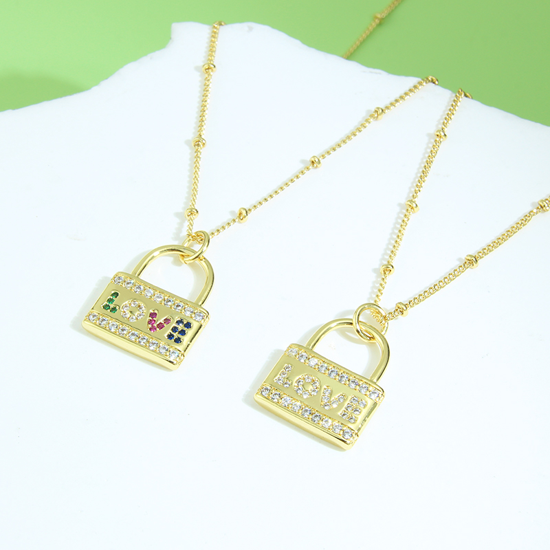 Fashion Letter Lock Copper Inlay Zircon Pendant Necklace 1 Piece display picture 5