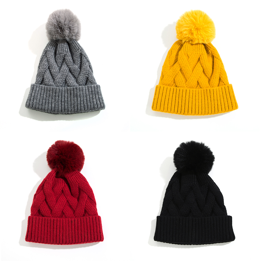 Women's Fashion Stripe Solid Color Pom Poms Crimping Wool Cap display picture 1