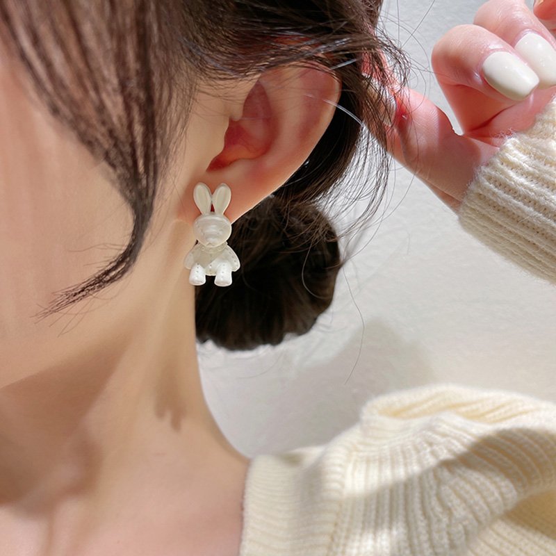 Cute Rabbit Alloy Plating Women's Ear Studs 1 Pair display picture 3