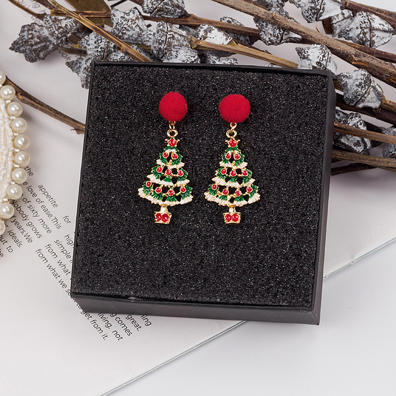 Cute Christmas Tree Santa Claus Elk Alloy Asymmetrical Plush Enamel Women's Drop Earrings 1 Pair display picture 3