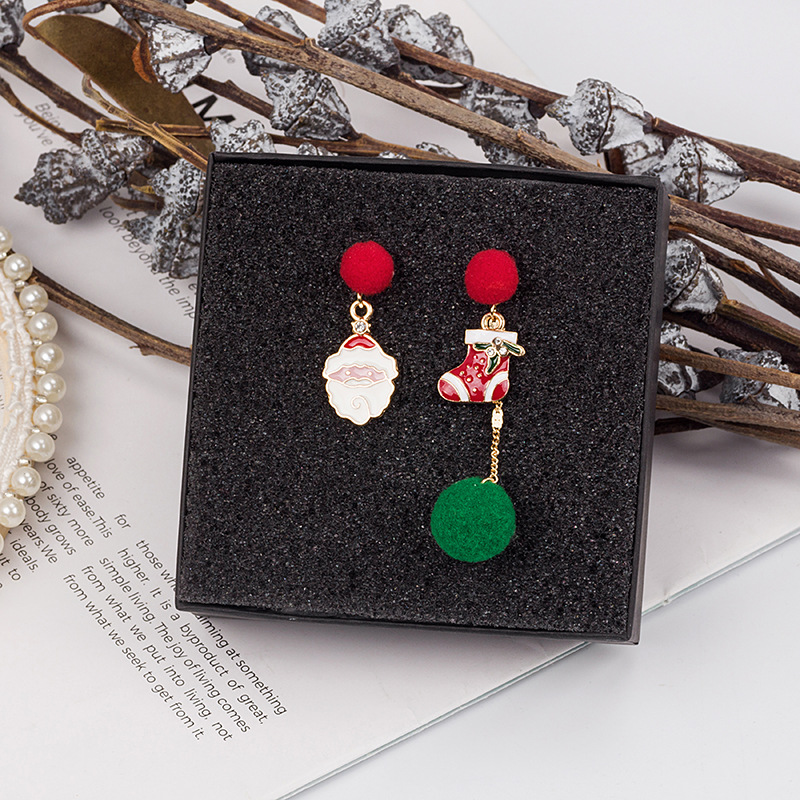 Cute Christmas Tree Santa Claus Elk Alloy Asymmetrical Plush Enamel Women's Drop Earrings 1 Pair display picture 9