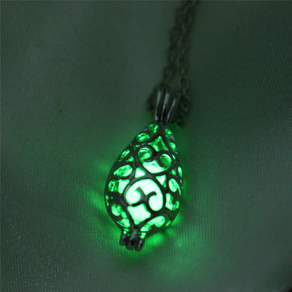 Retro Moon Water Droplets Alloy Luminous Hollow Out Women's Men's Pendant Necklace display picture 7