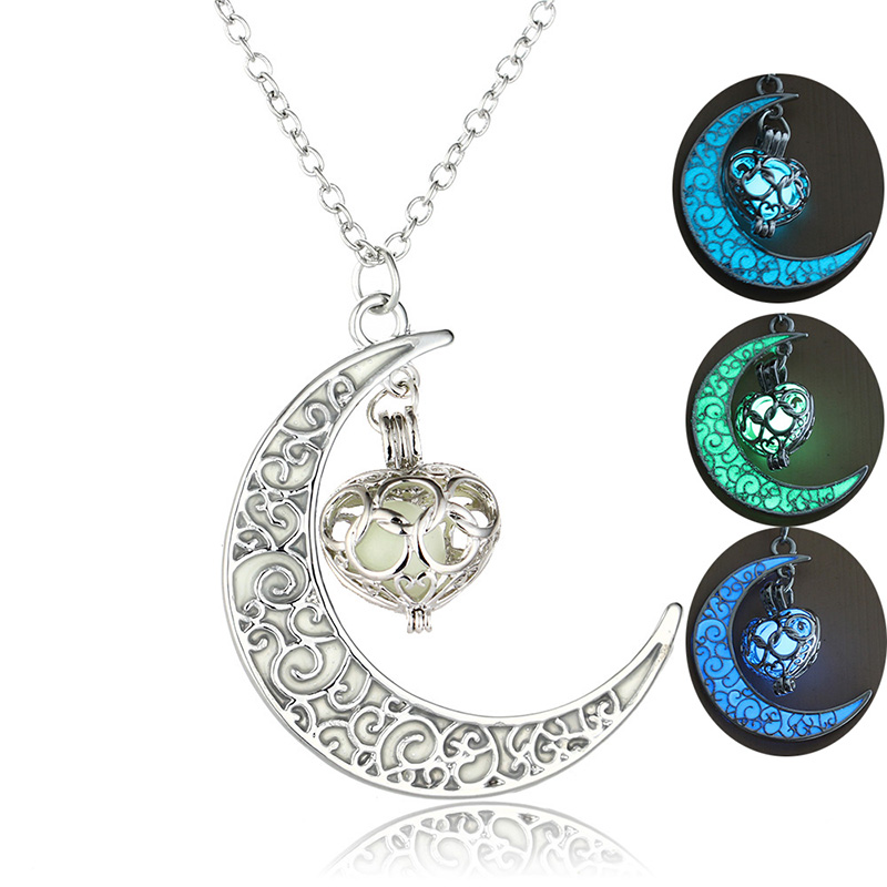 Retro Moon Water Droplets Alloy Luminous Hollow Out Women's Men's Pendant Necklace display picture 12