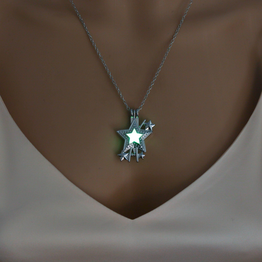 Style Cool Star Pieuvre Alliage Lumineux Femmes Hommes Collier 1 Pièce display picture 32