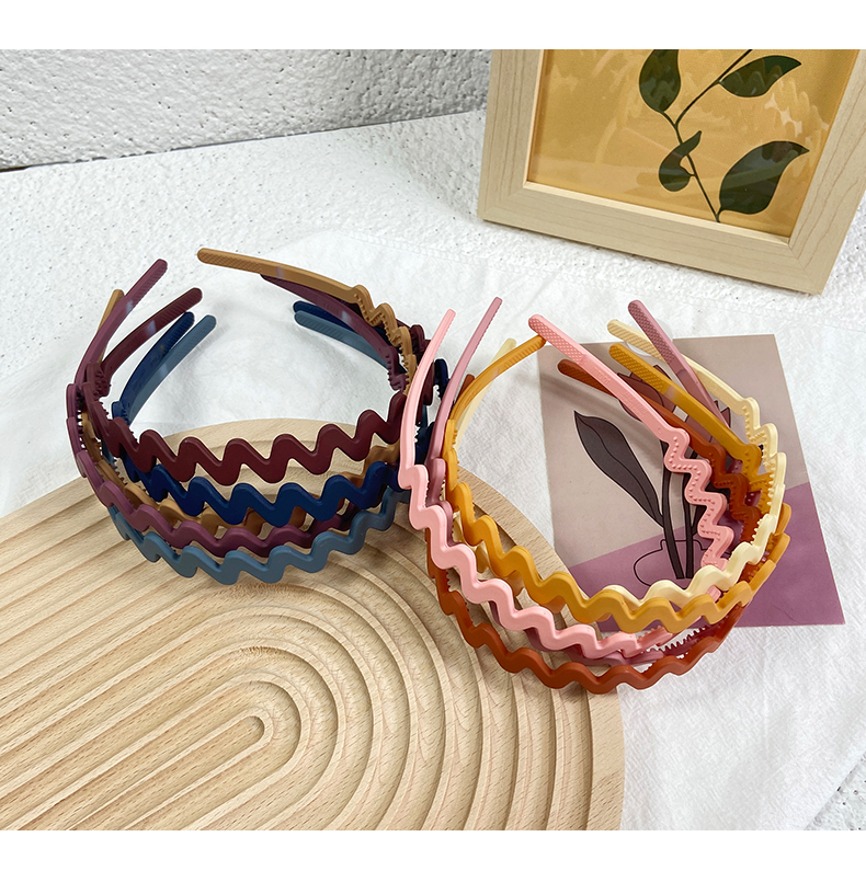 Casual Waves Plastic Hair Band 1 Piece display picture 3