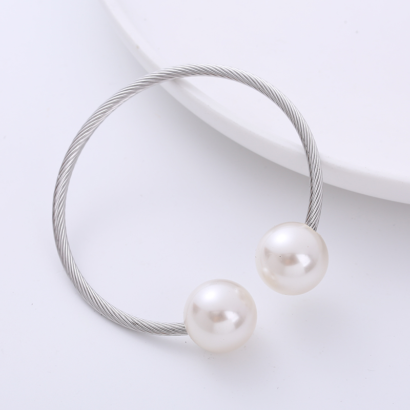 Fashion Pearl Stainless Steel Artificial Pearls Rhinestones Bangle 1 Piece display picture 2