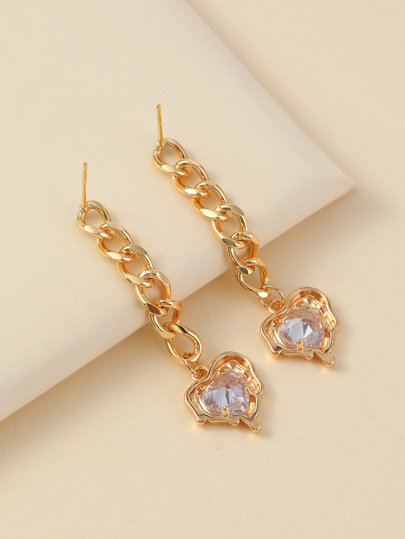 Fashion Heart Shape Copper Inlay Zircon Drop Earrings 1 Pair display picture 2