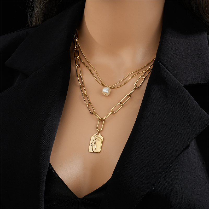 Simple Style Human Face Titanium Steel Pearl Gold Plated Layered Necklaces 1 Piece display picture 3