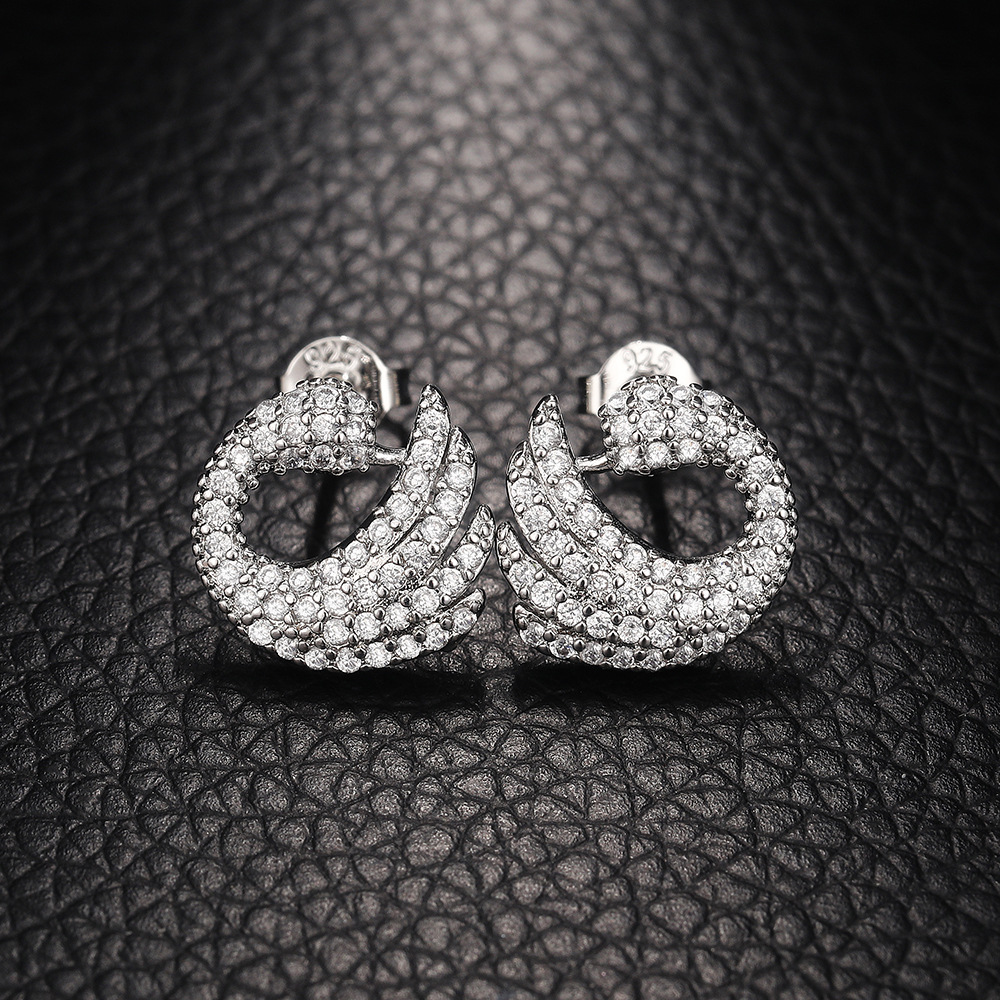 Fashion Swan Copper Plating Zircon Ear Studs 1 Pair display picture 6