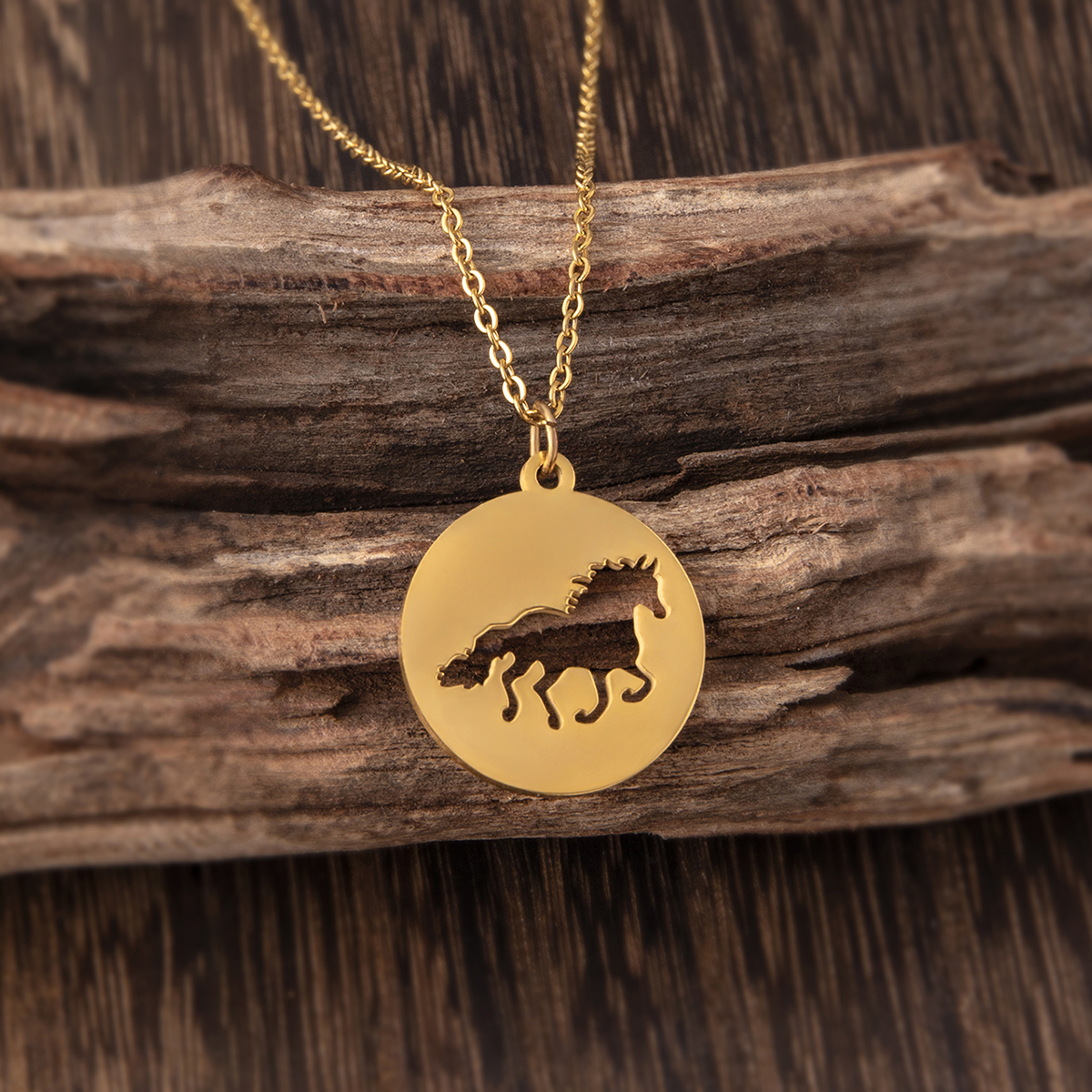 Simple Style Horse Stainless Steel Hollow Out Pendant Necklace 1 Piece display picture 4