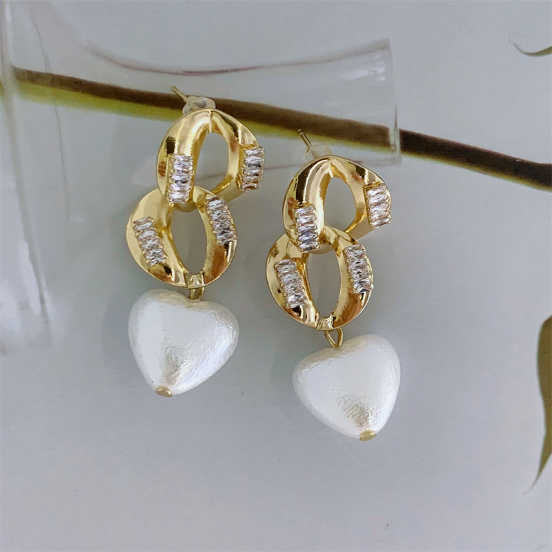 Fashion Heart Shape Alloy Plating Artificial Pearls Zircon Women's Drop Earrings 1 Pair display picture 3