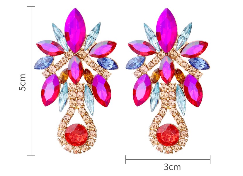 Moda Flor Aleación Embutido Perlas Artificiales Diamante Artificial Mujeres Pendientes De Gota 1 Par display picture 5