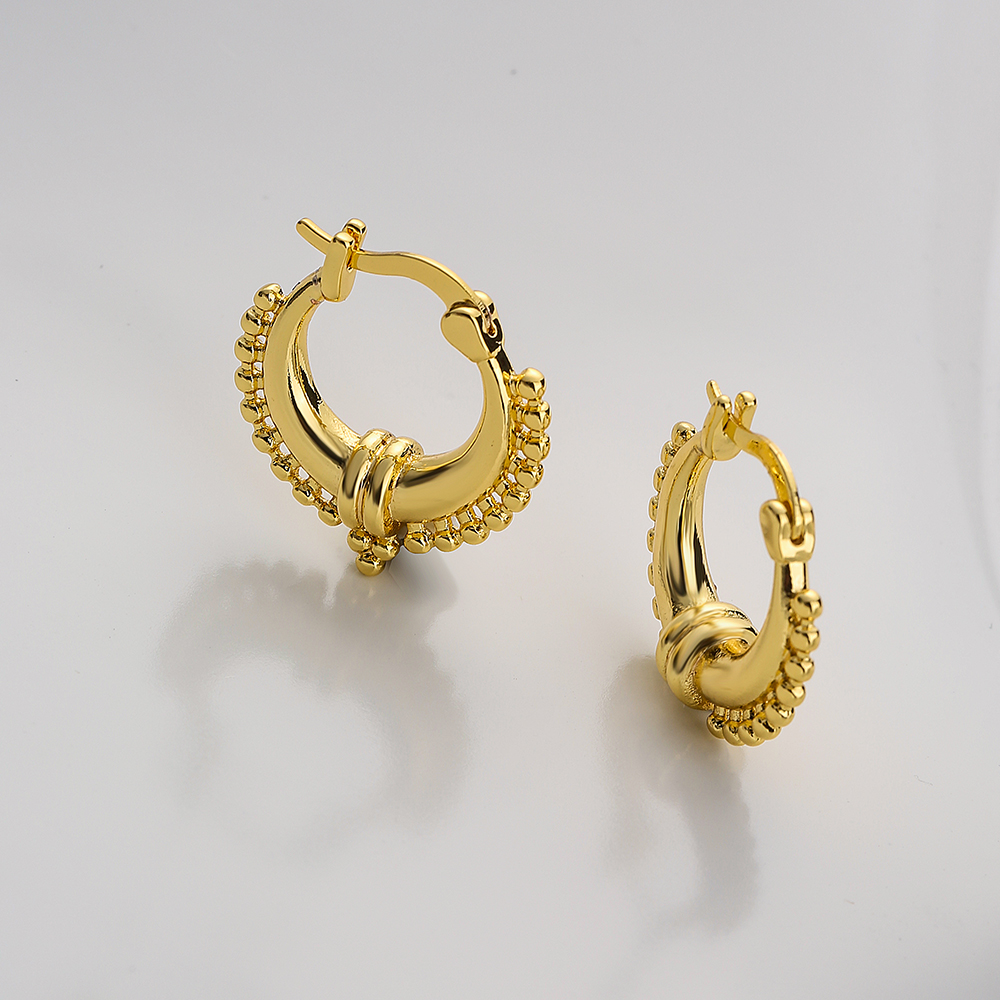 Fashion Circle Copper Gold Plated Hoop Earrings 1 Pair display picture 1
