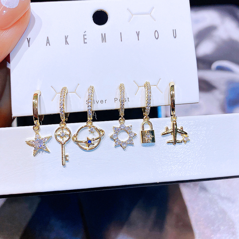 Yakemiyou Star Key Lock Copper Asymmetrical Zircon Dangling Earrings 6 Pieces display picture 5