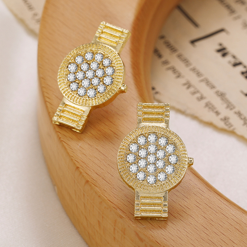 Fashion Watch Alloy Plating Rhinestones Women's Ear Studs 1 Pair display picture 3