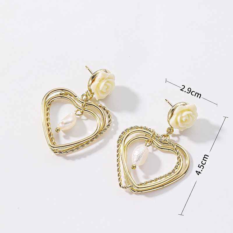 Fashion Heart Shape Alloy Plating Artificial Pearls Women's Drop Earrings 1 Piece display picture 2