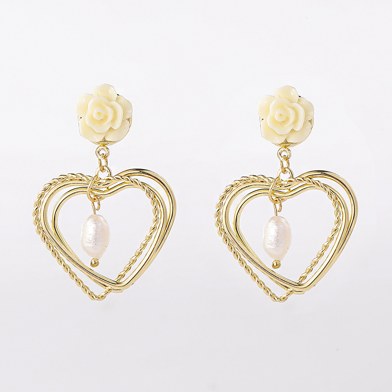 Fashion Heart Shape Alloy Plating Artificial Pearls Women's Drop Earrings 1 Piece display picture 4